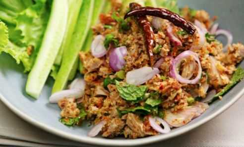 ลาบเป็ดย่าง  North Eastern Salad Lab with Roasted Duck