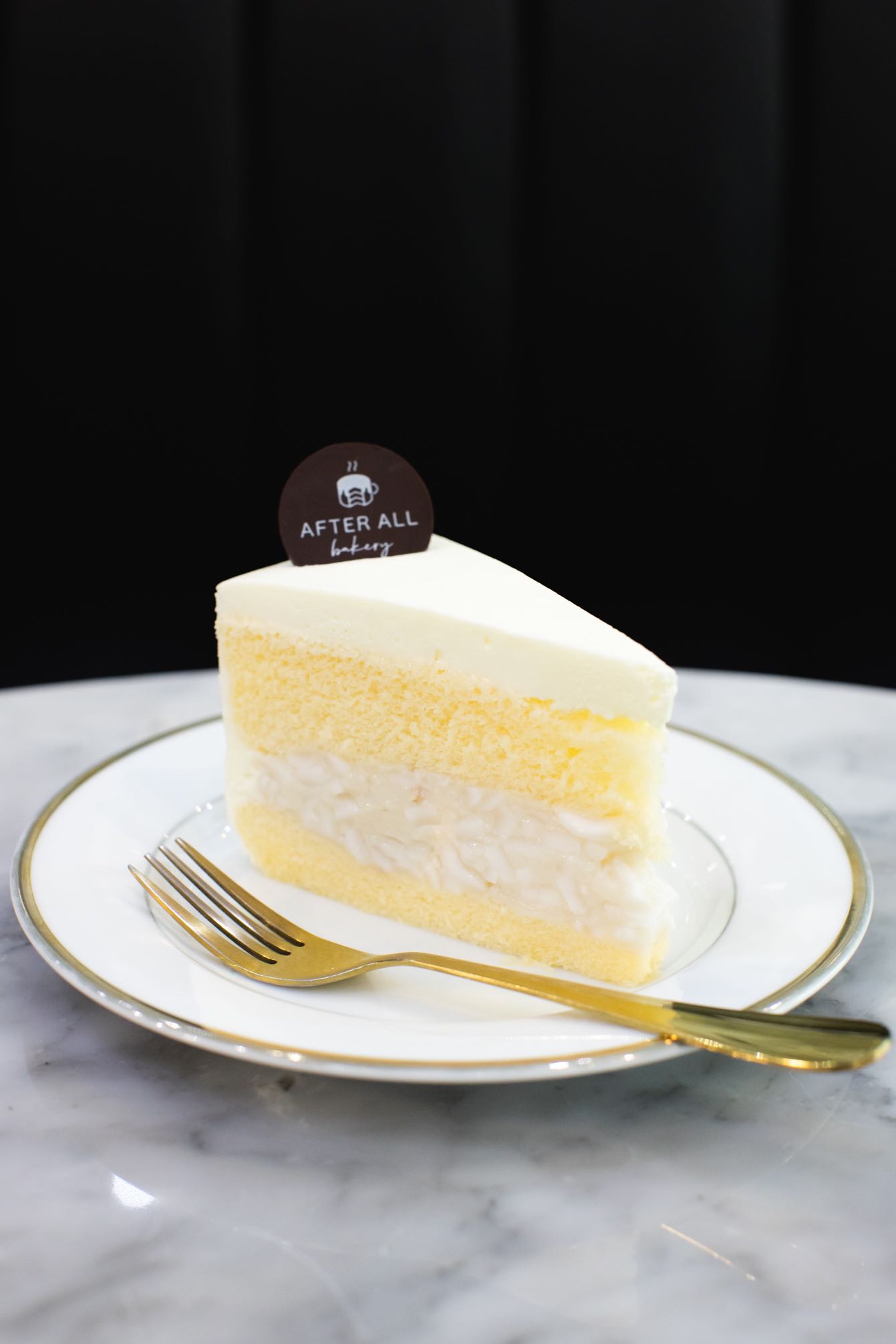 Young coconut cake | เค้กมะพร้าวอ่อน