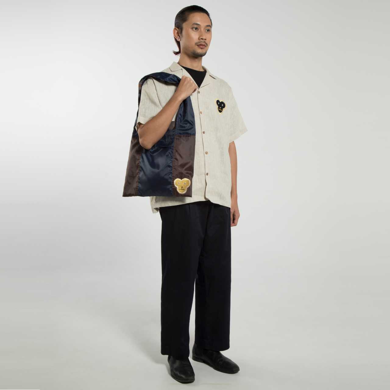 Darkblue Tote : Gibbon (Gold)