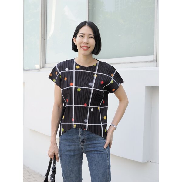 2MUAY รุ่น GT81194 เสื้ออัดพลีท SHORT SLEEVE GRID-DOT MIXED PRINT PLEATED TOP 2 สี FREE SIZE