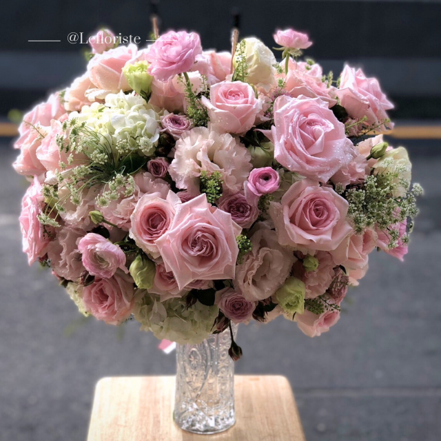 แจกันดอกไม้สด Blooming Elegance 14