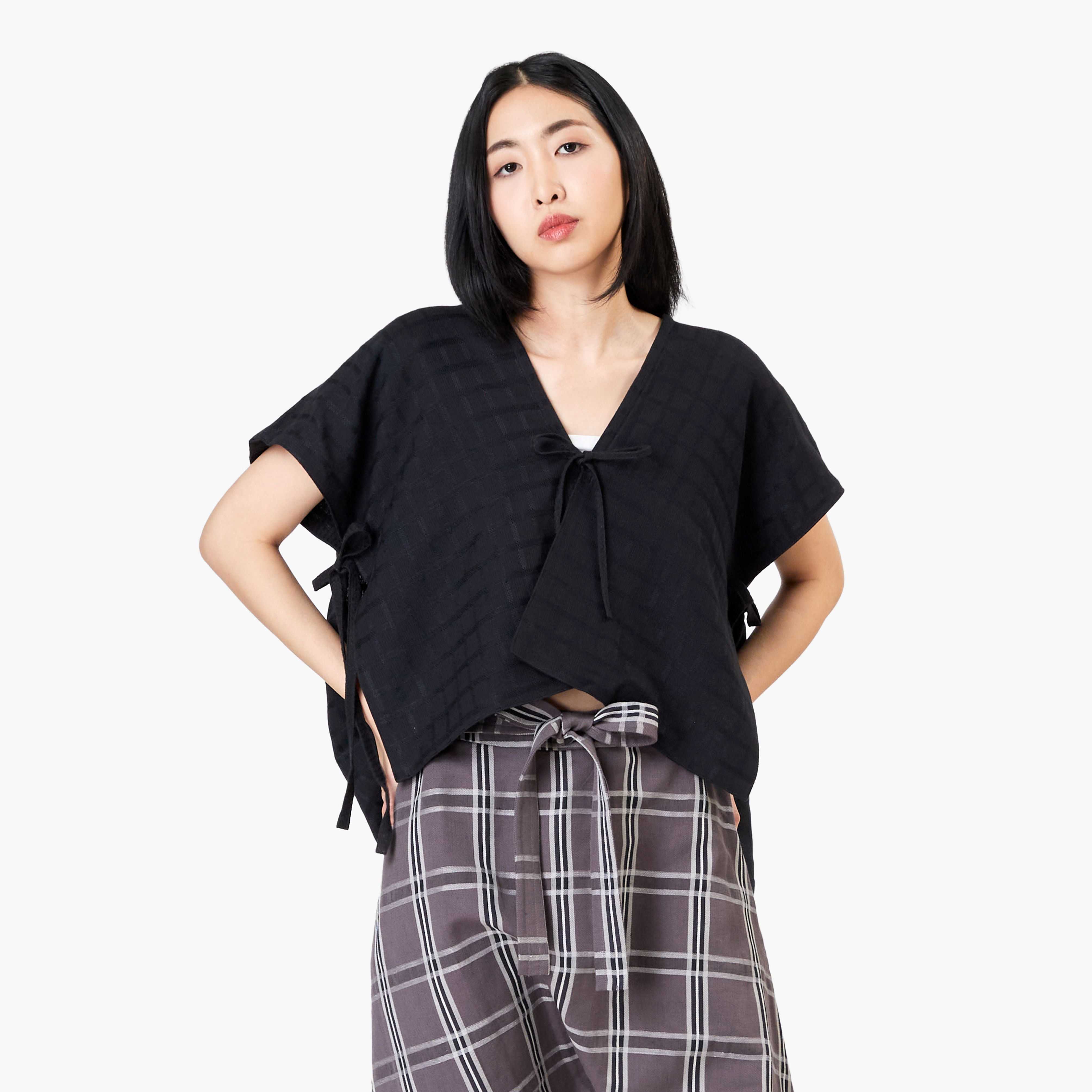 เสื้อคลุม DoiTung Everyday SS24/K62 Black #F