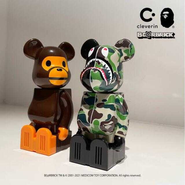 [Pre Order] Be@rbrick BAPE X CLEVERIN ABC SHARK & BABY MILO