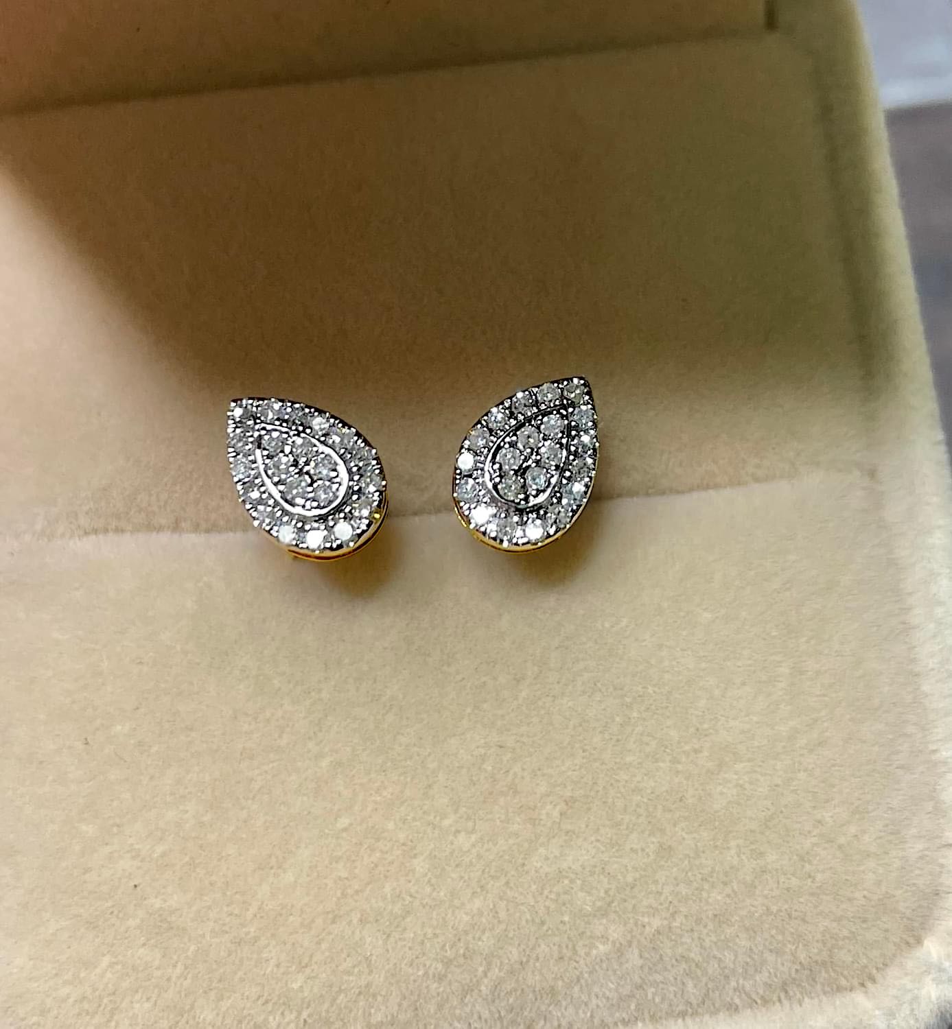 EK4 💎 ต่างหูเพชรหยดน้ำเล็ก 6,900 บาท / 7,900 บาท พร้อมใบเซอร์เพชรแท้ 