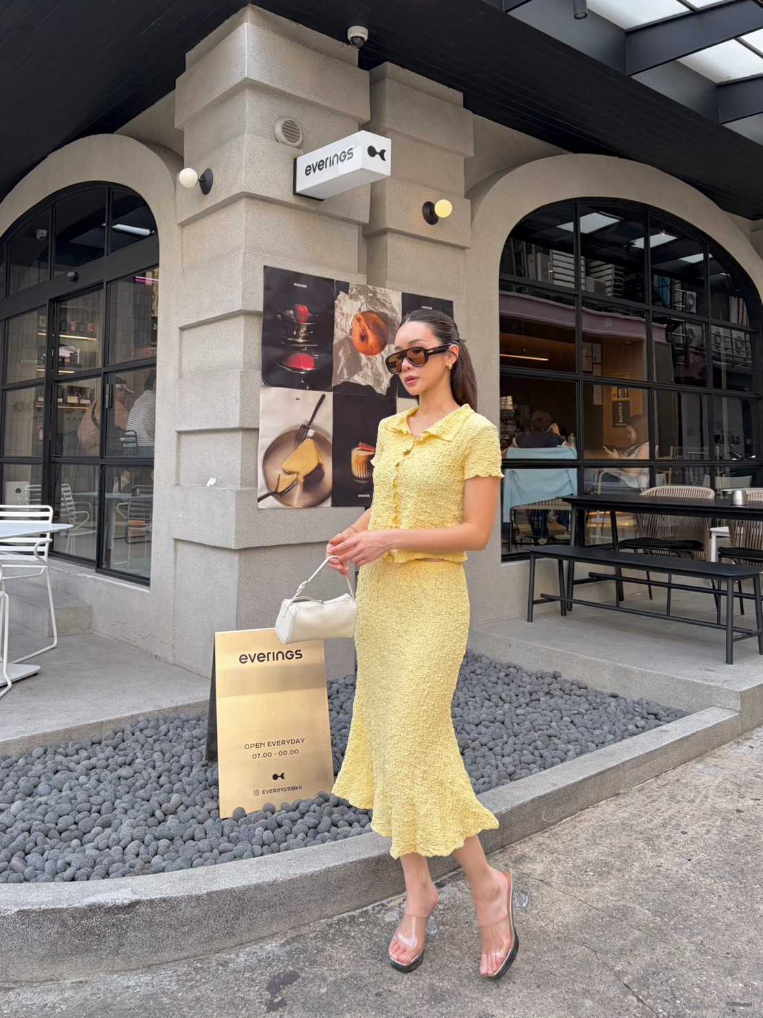 Gina Set เซตเสื้อ + กระโปรง ผ้าย่นเท็กซ์เจอร์เก๋ ชุดเซทไปทะเล ชุดเซทไปคาเฟ่ มี 3 สี