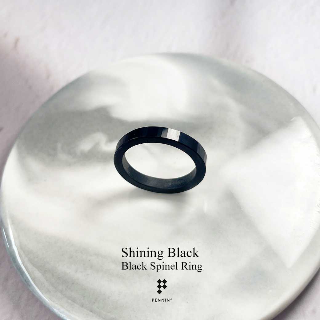 [SALE 20%] RU842 แหวนนิลShining Black Ring เจียระไนแท่งเหลี่ยมรอบวง หน้าบาง 3 มม. สวย เปล่งประกาย
