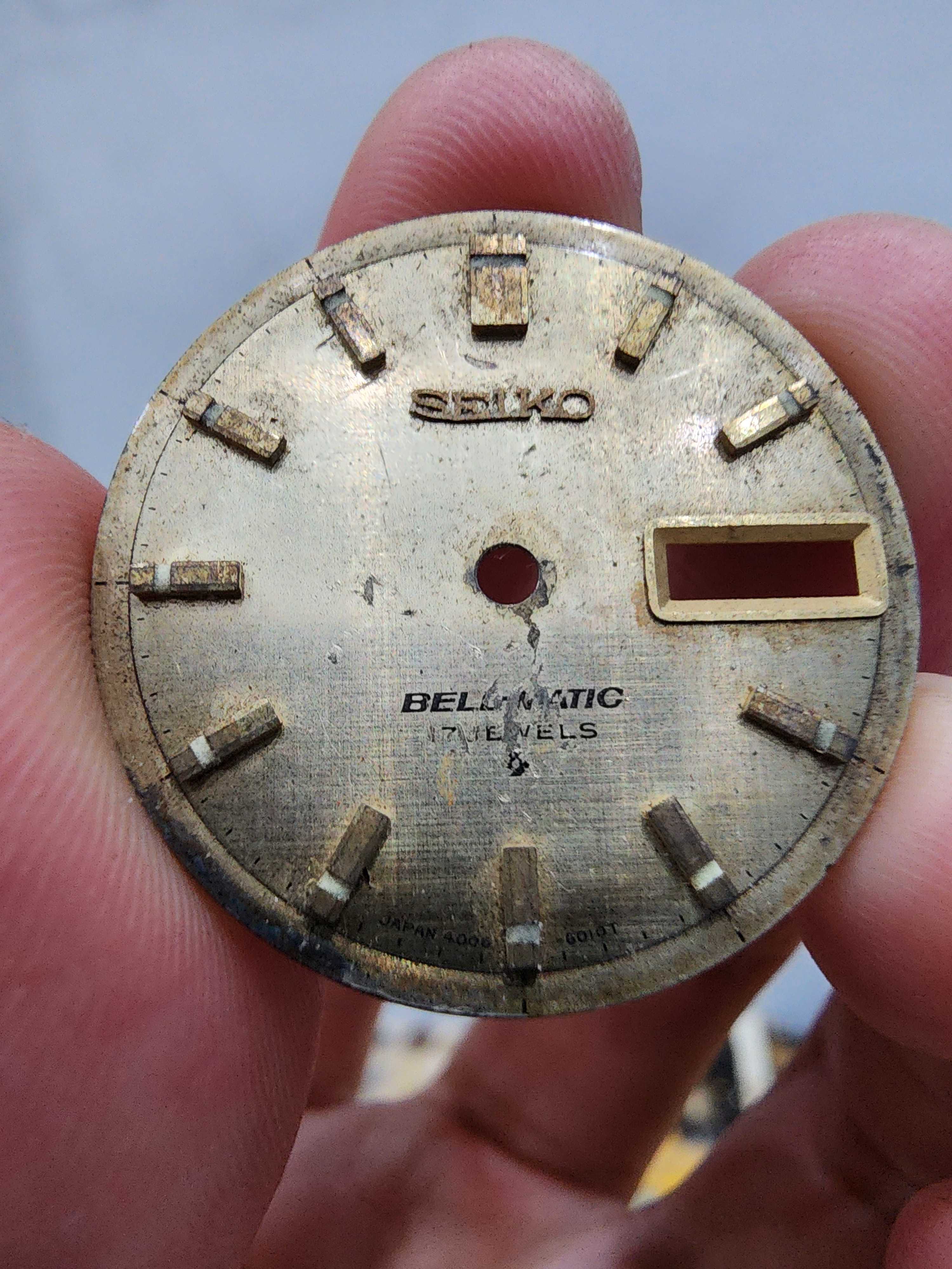 หน้าปัดนาฬิกา ยี่ห้อ SEIKO BELLMATIC เก่าเก็บเดิมๆ สวยหายาก ขายตามสภาพ พร้อมส่ง