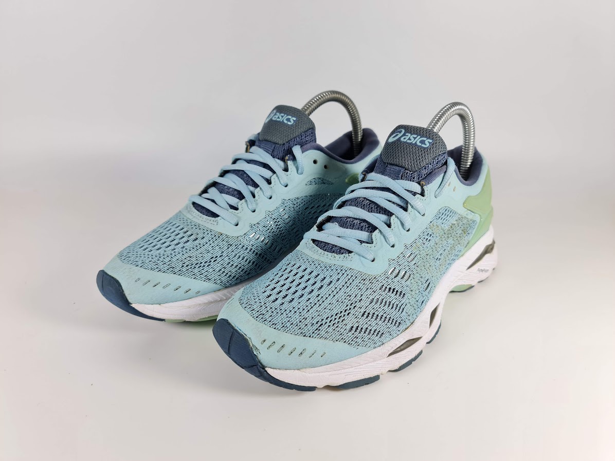 ASICS GEL-KAYANO 24 รองเท้า มือสองของแท้ สภาพดี size EUR 39