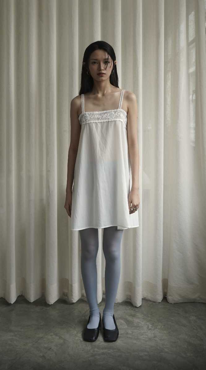 Weekend begins - Lolo Lace Top