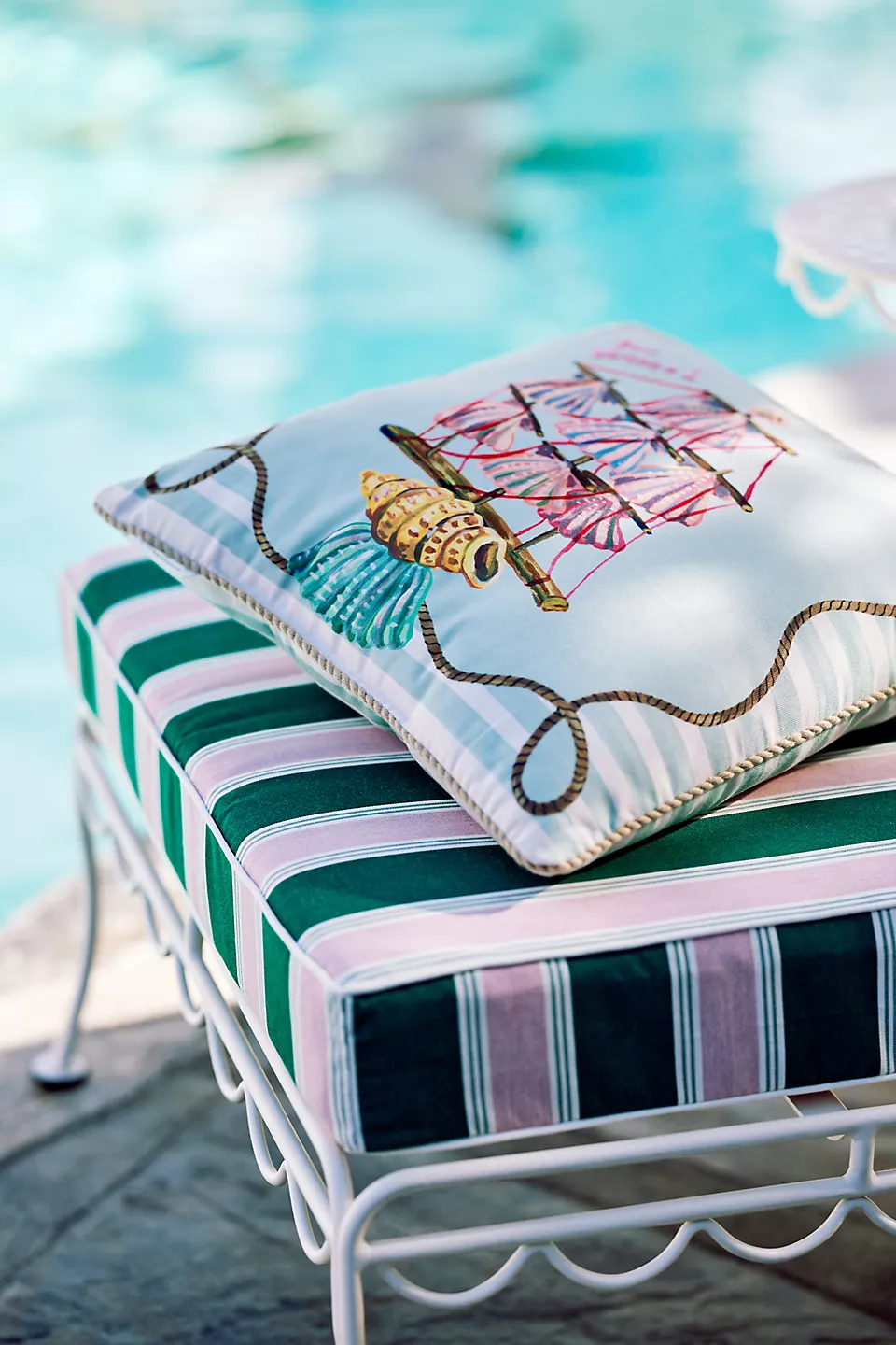 (พรีออเดอร์) มี 4 แบบ Nathalie Lete By the Sea Printed Indoor/Outdoor Pillow