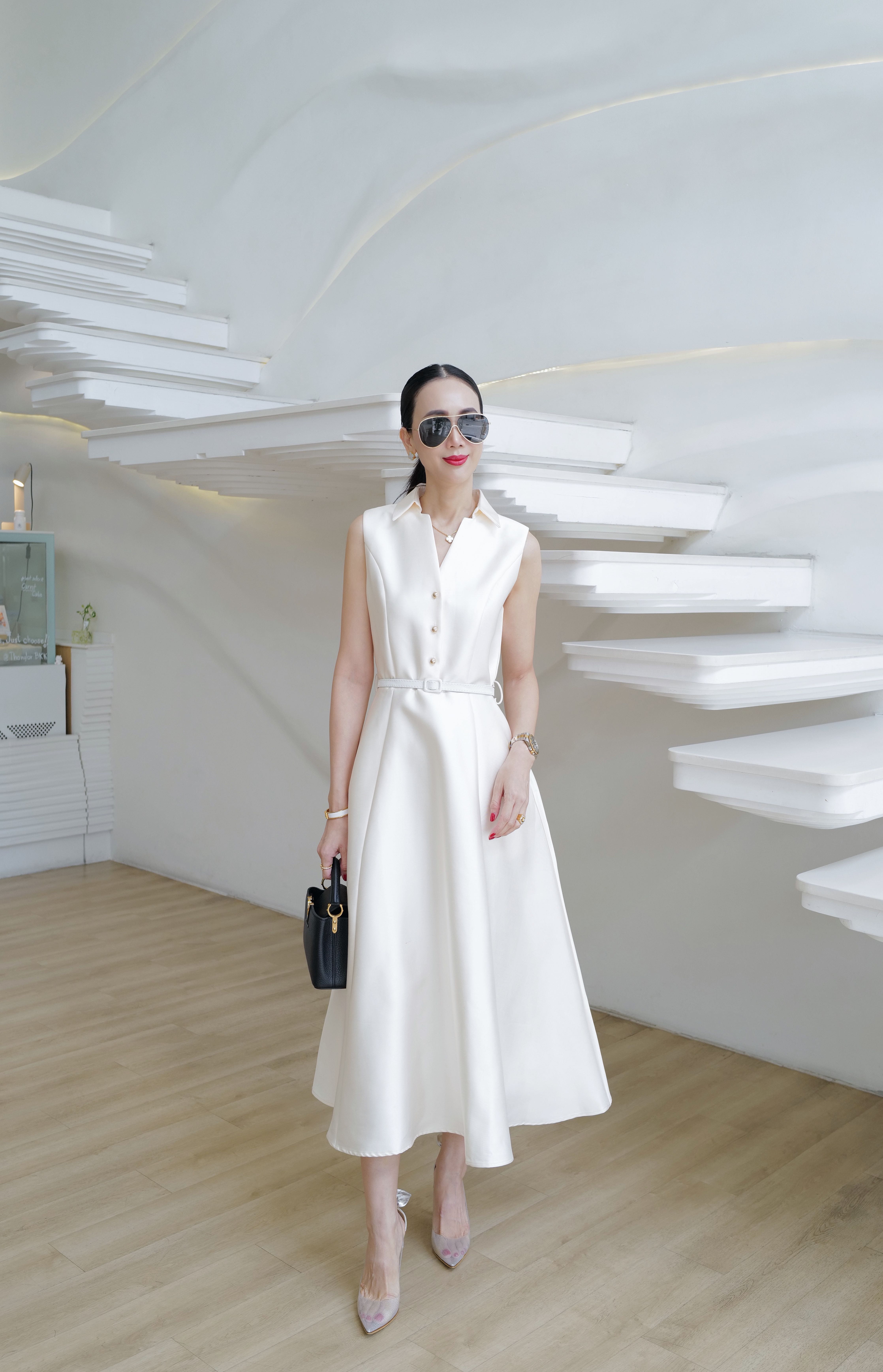 (Pre-order)IVORY DRESS พร้อมเข็มขัด