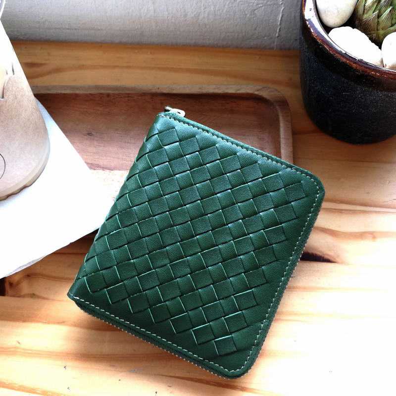 unisex compact zippy wallet