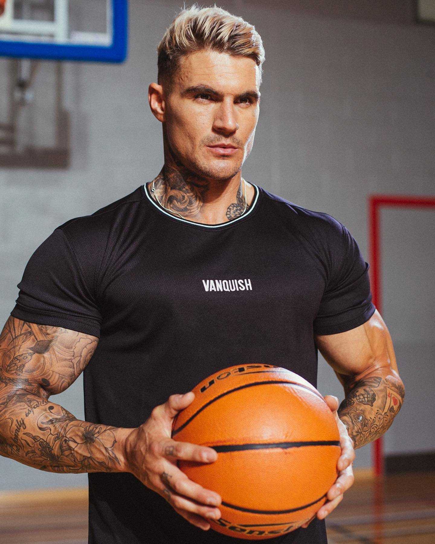 เสื้อแขนสั้น VANQUISH #19 / ผ้าคอตตอนผสมโพลีฯ ใส่ออกกำลังกาย ผ้านิ่มใส่สบาย ระบายอากาศได้ดี