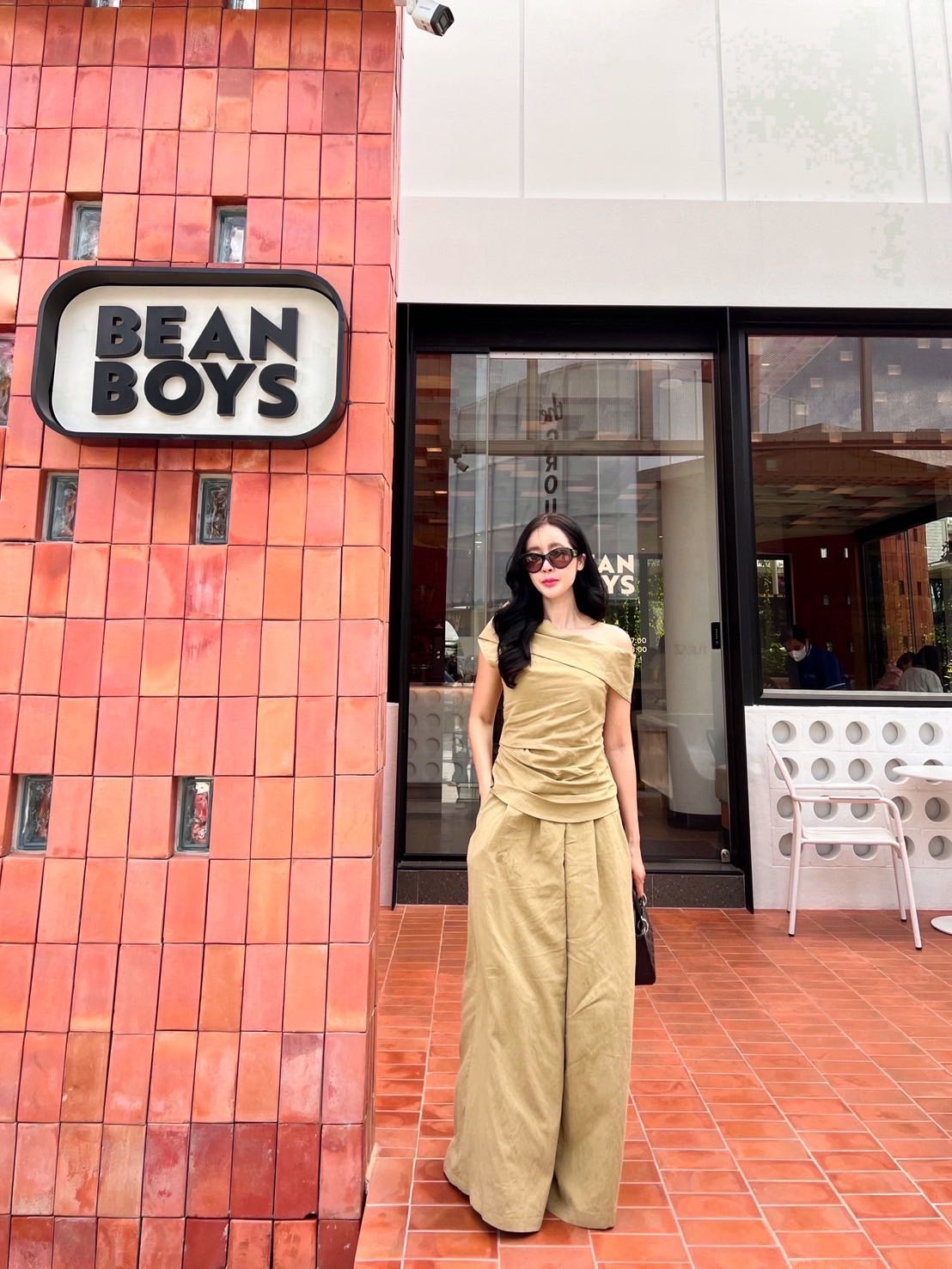 เชตเสื้อกก