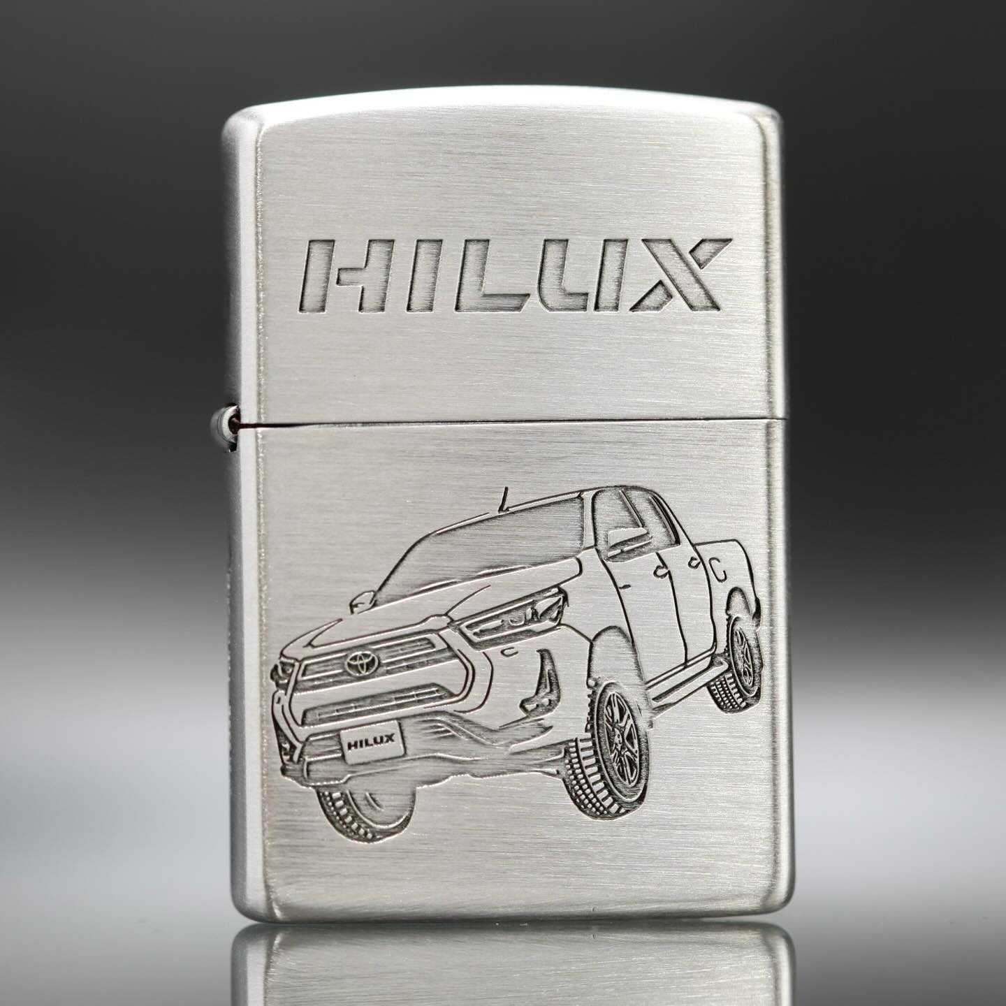 Zippo ไฟแช็กรุ่น ZJP0153 Zippo Toyata Hilux