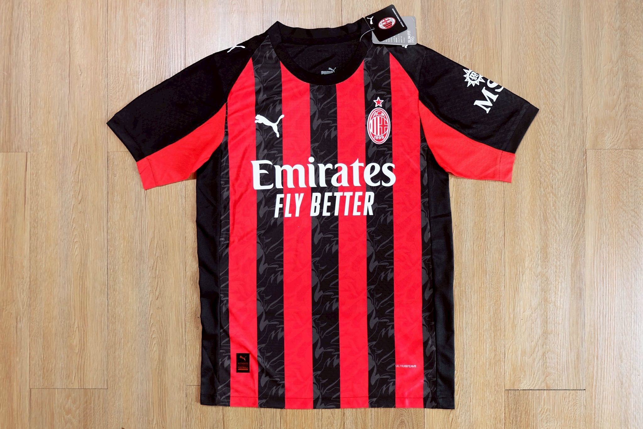 เสื้อฟุตบอลเอซี มิลาน เหย้า สีดำเเดง Fans Edition เกรดเเฟนบอล 2026