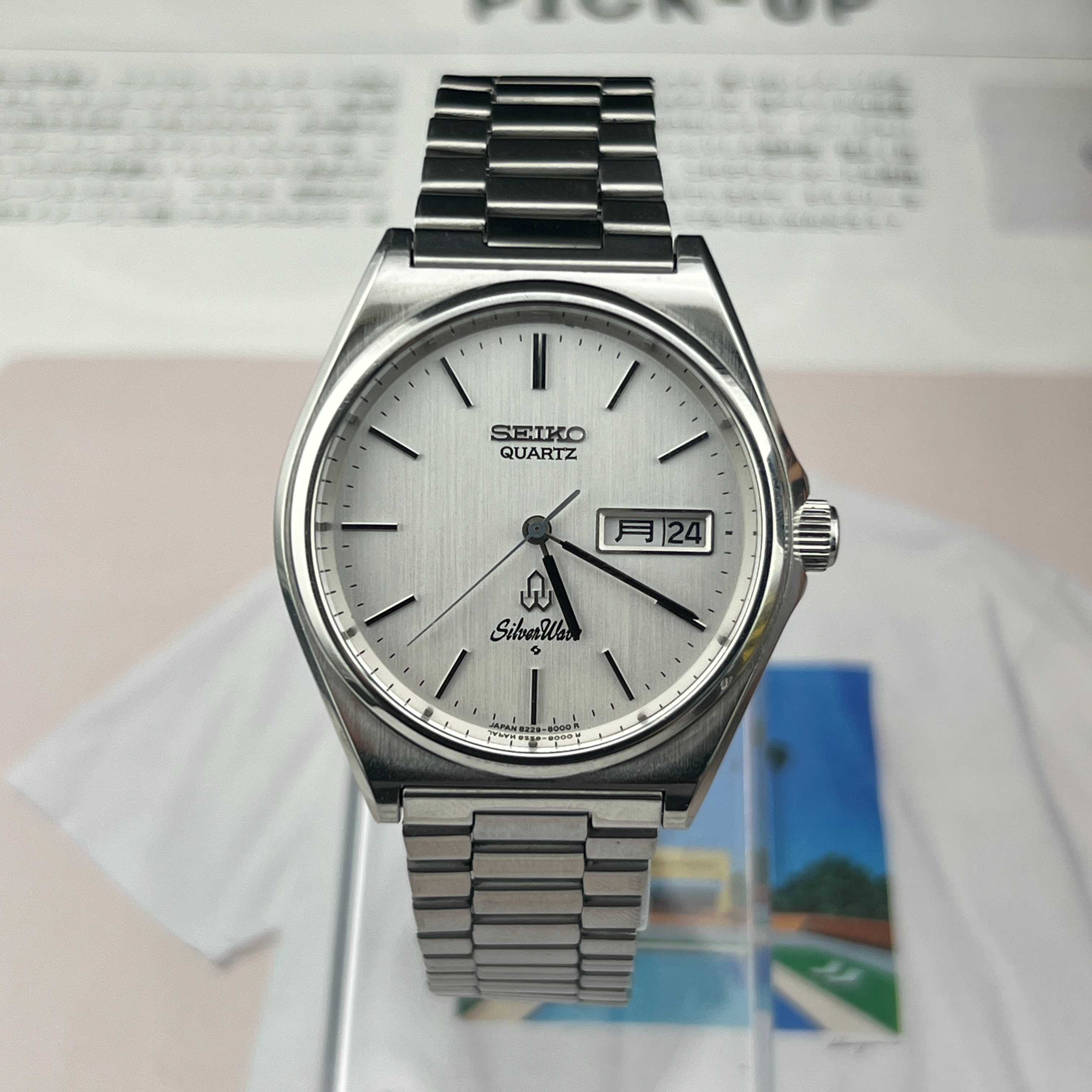 Vintage Seiko Silverwave Quartz Silver Dial Ref.8229-8000 Days/Date Kanji JDM Japan 1979