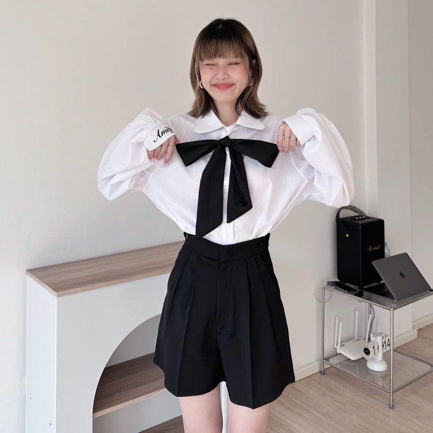 เชิ้ตแขนยาว มีโบว์ - Long Sleeve Shirt BOW