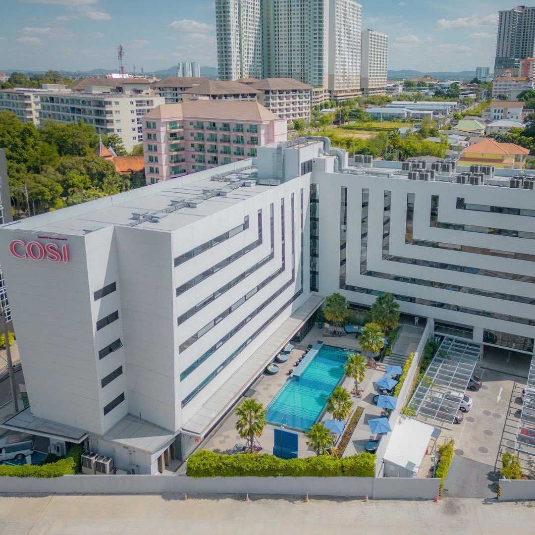 Cosi Pattaya พัทยา ห้อง Cosi พร้อม Food & Beverage Credit สำหรับ 2 ท่าน