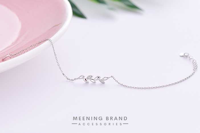 MeeningBrand ❥ สร้อยข้อมือ : LEAF DIAMOND