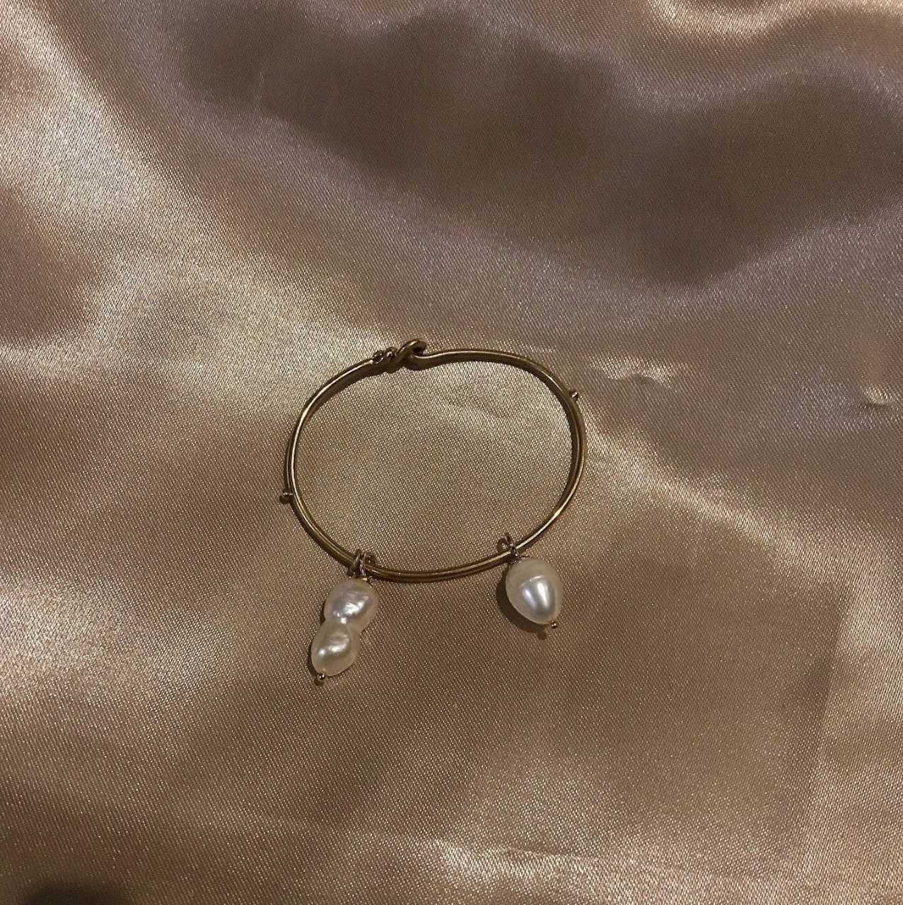 pearl pendant