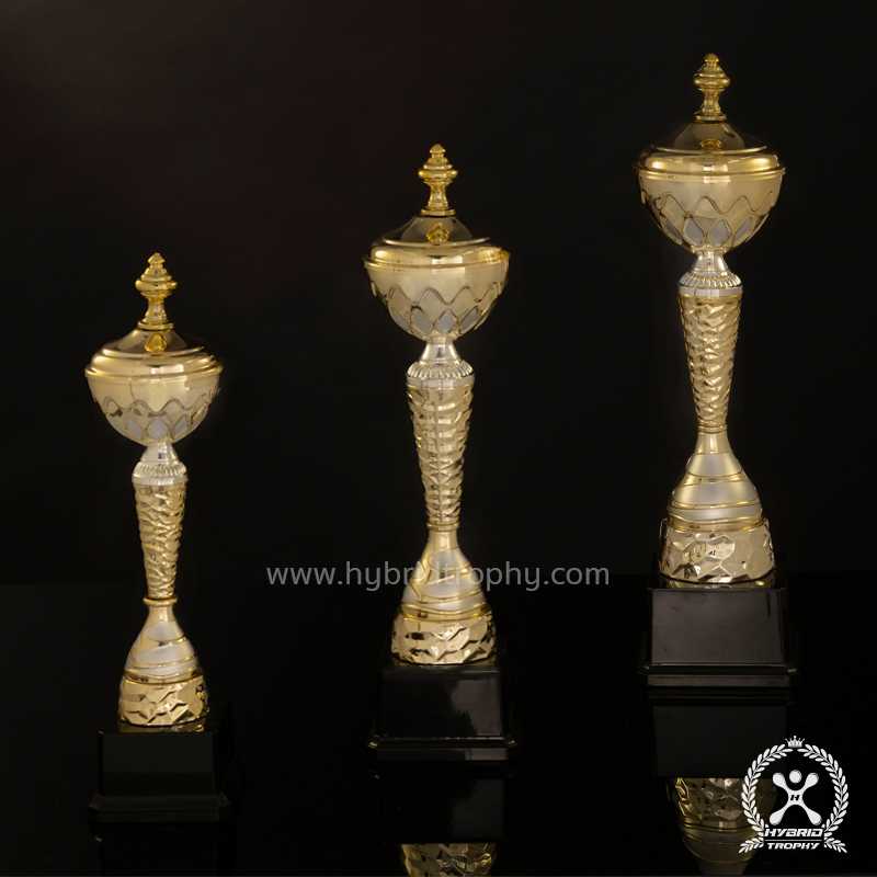 Hybrid Trophy ถ้วยรางวัลโลหะอิตาลี HYB-228 สี Gold