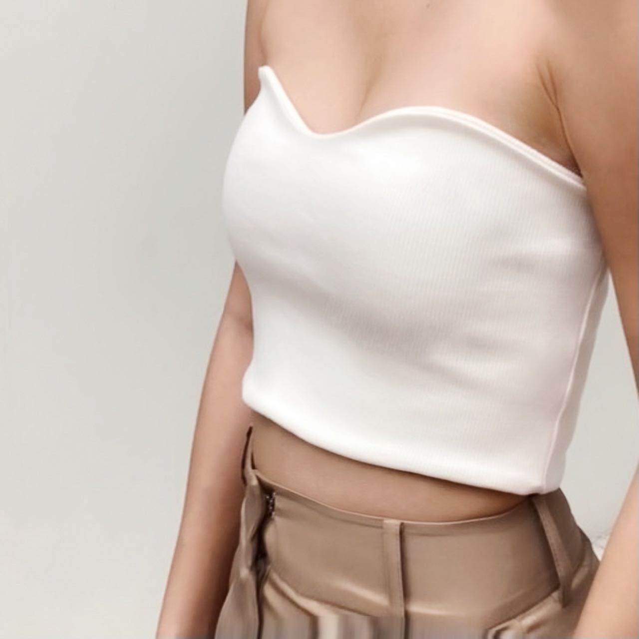 Como Top in White