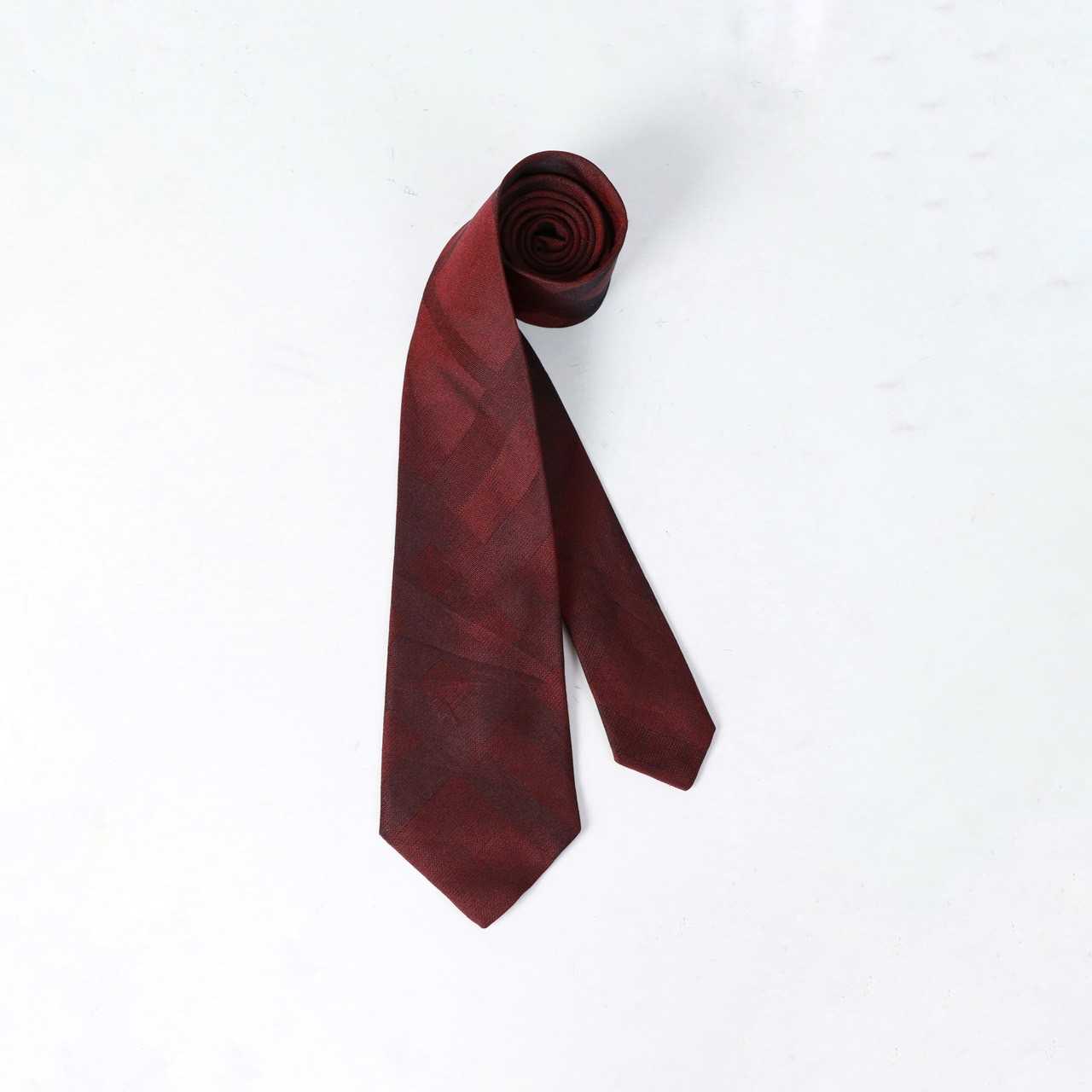 BURBERRY NECKTIE 9 CM