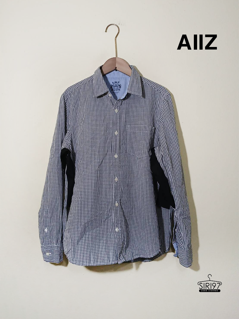 เสื้อเชิ้ตคอปกแขนยาว AIIZ ลายตารางเล็ก สีขาวดำ สภาพ90%