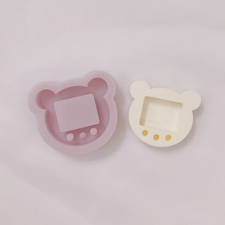 [our favorite thing] bear tamagotchi mold