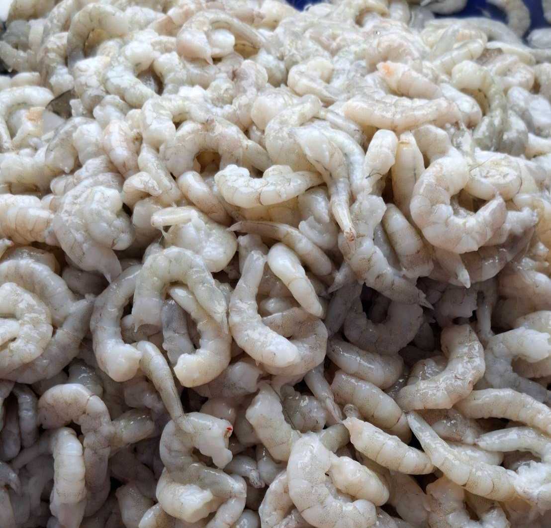 เนื้อกุ้งขาวหักแกะสด(ราคาปลีก)