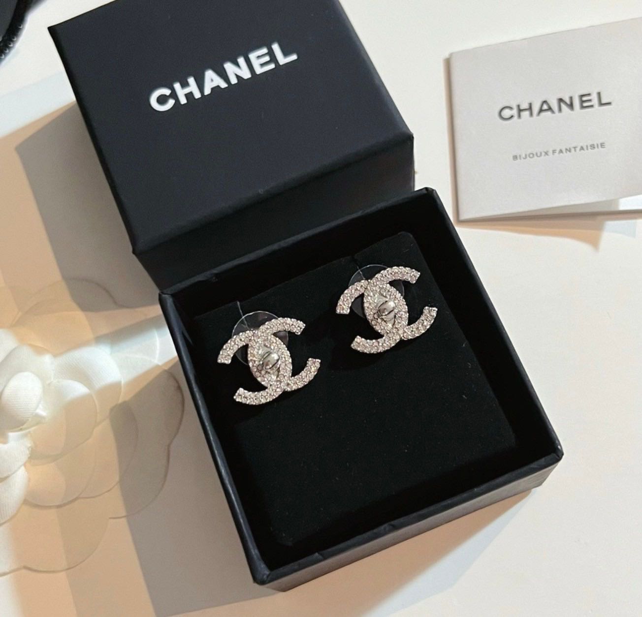 ต่างหู chanel งานเพชร (ท็อป)