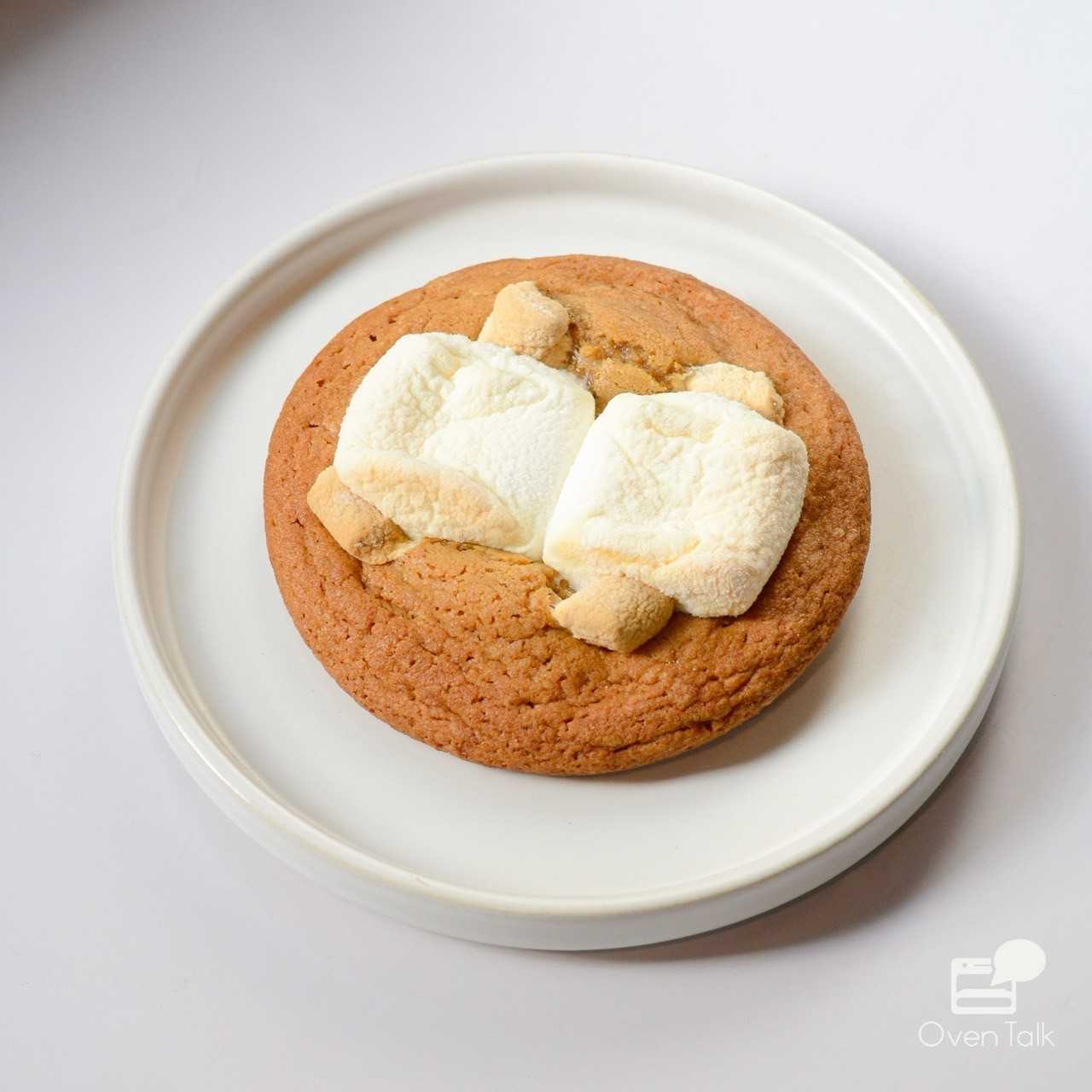 American soft cookie - Jumbo size - double marshmallows 