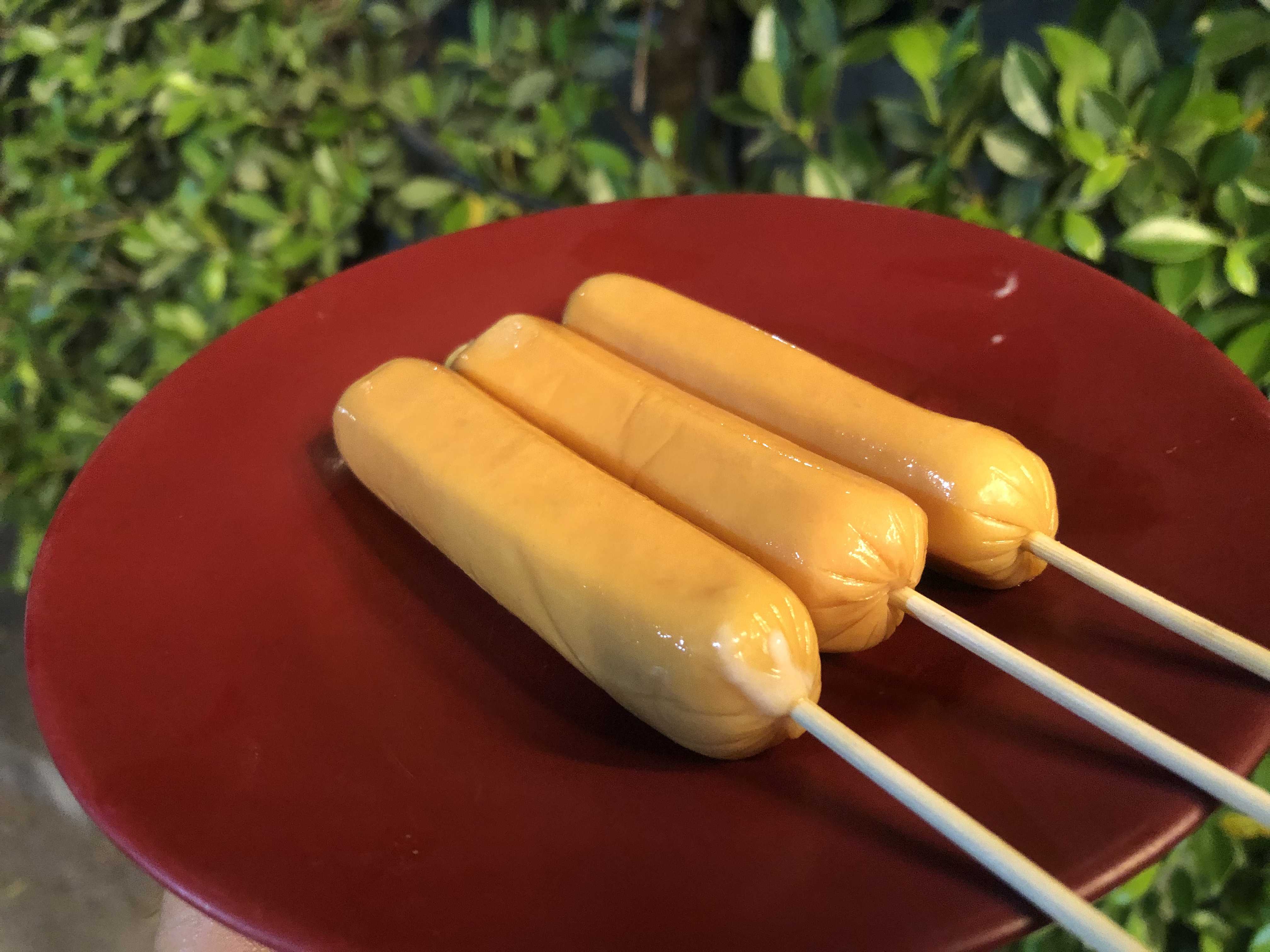ไส้กรอก(ย่าง)ไม้ละ