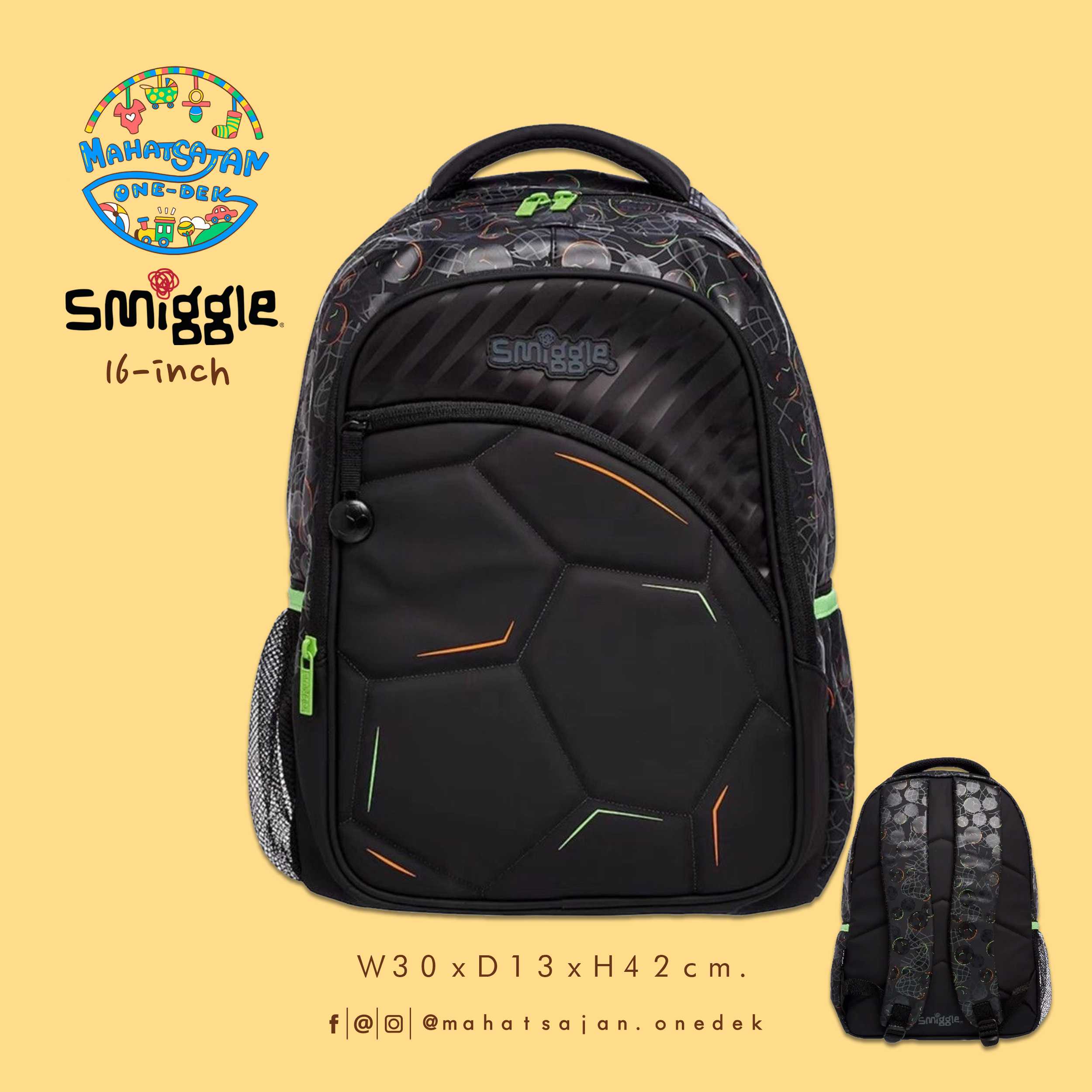 Soccer Black Backpack 16’’  กระเป๋าเป้ 16 นิ้ว