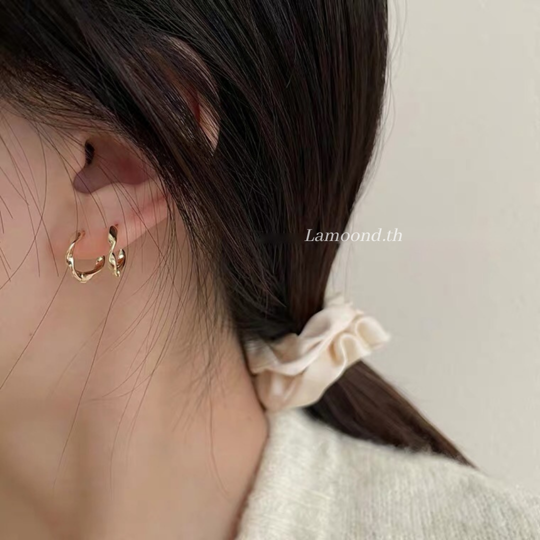 ต่างหูเกลียวเล็ก