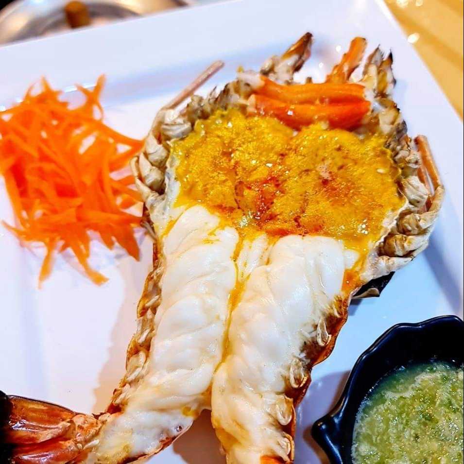 กุ้งแม่น้ำผ่ากลางย่าง ไซต์ประมาณ ตัวละ 6ขีด 1 ตัว