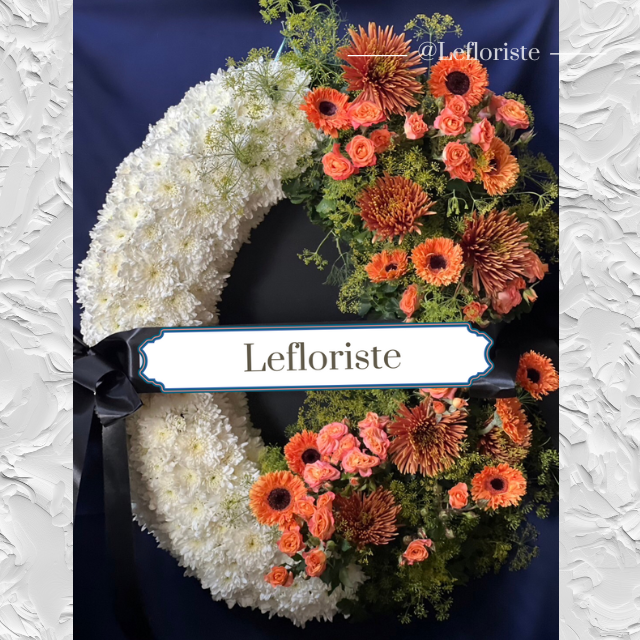 พวงหรีดดอกไม้สด Elegant Tribute 47
