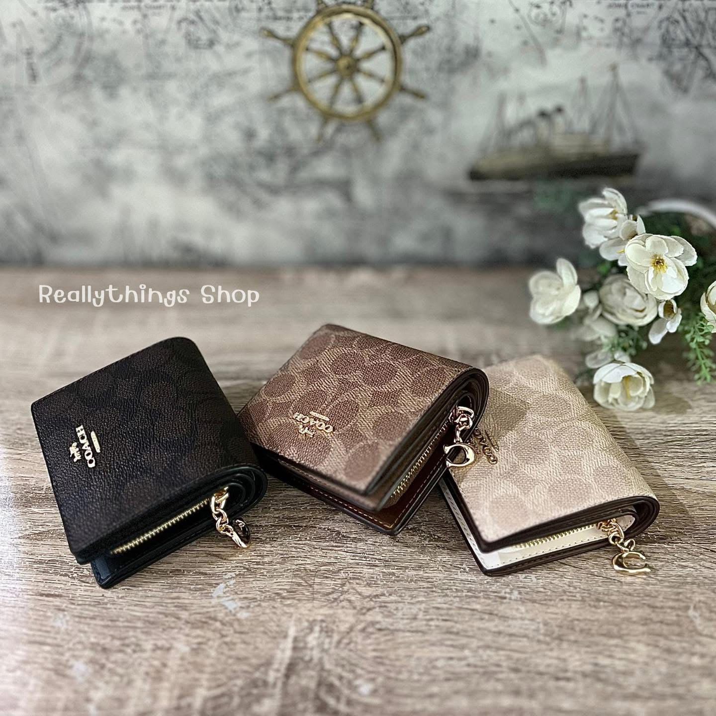 {แท้💯%📮พร้อมส่ง+ส่งฟรี} กระเป๋า Coach Signature Snap Wallet (CW789 CCL96)