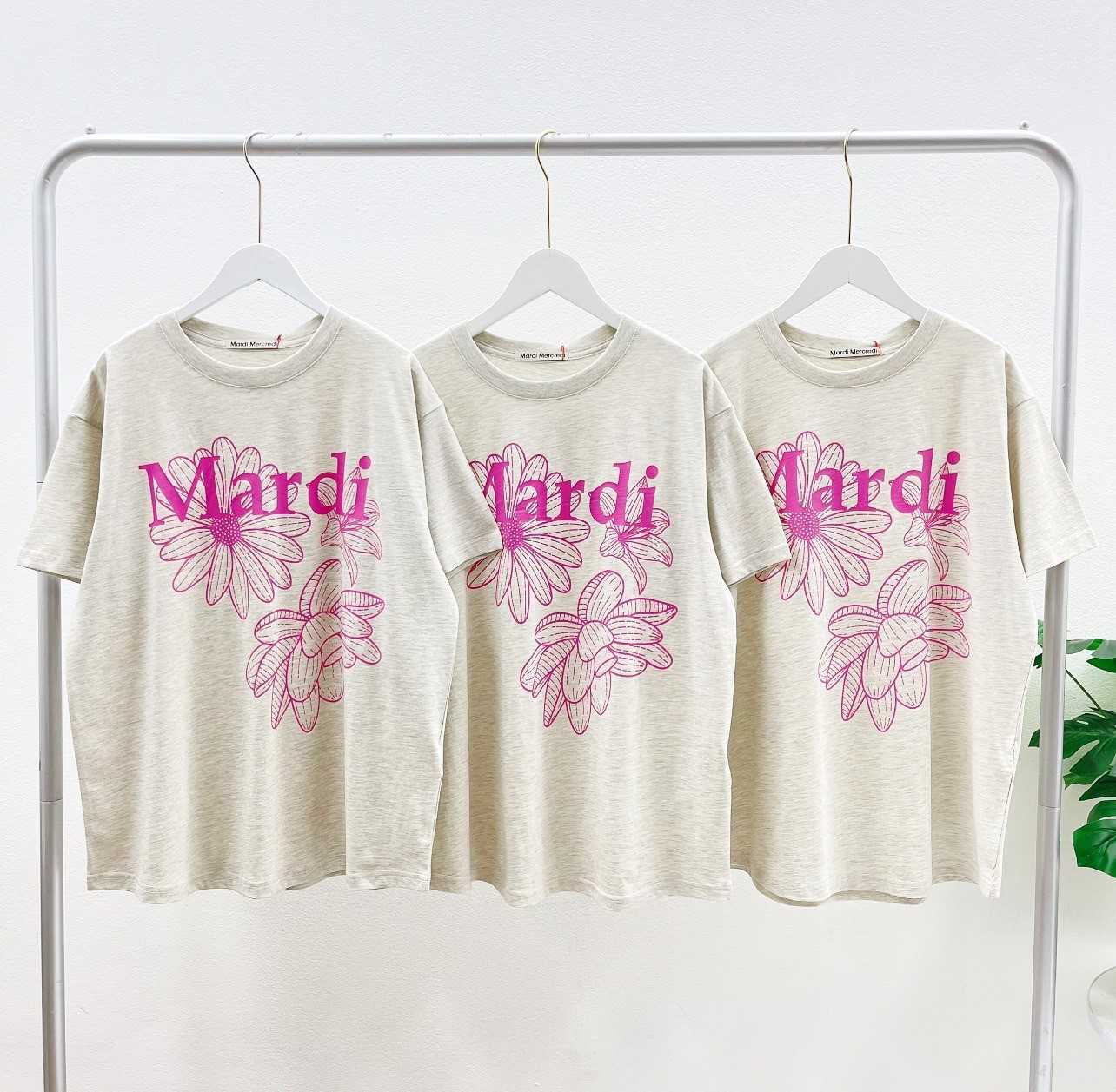 Mardi Triple Flower T-Shirt (Oatmeal Pink)