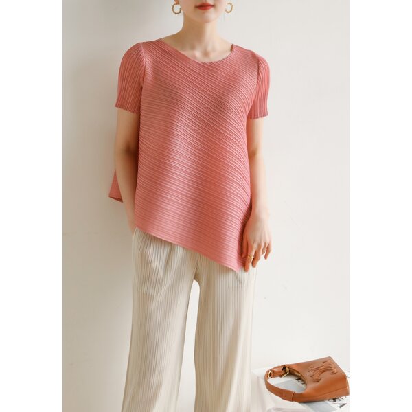 2MUAY เสื้อผู้หญิง เสื้อพลีทคุณภาพ รุ่น GJO3630 12สี FREE SIZE SHORT SLEEVE ASYMMETRIC PLEAT TOP