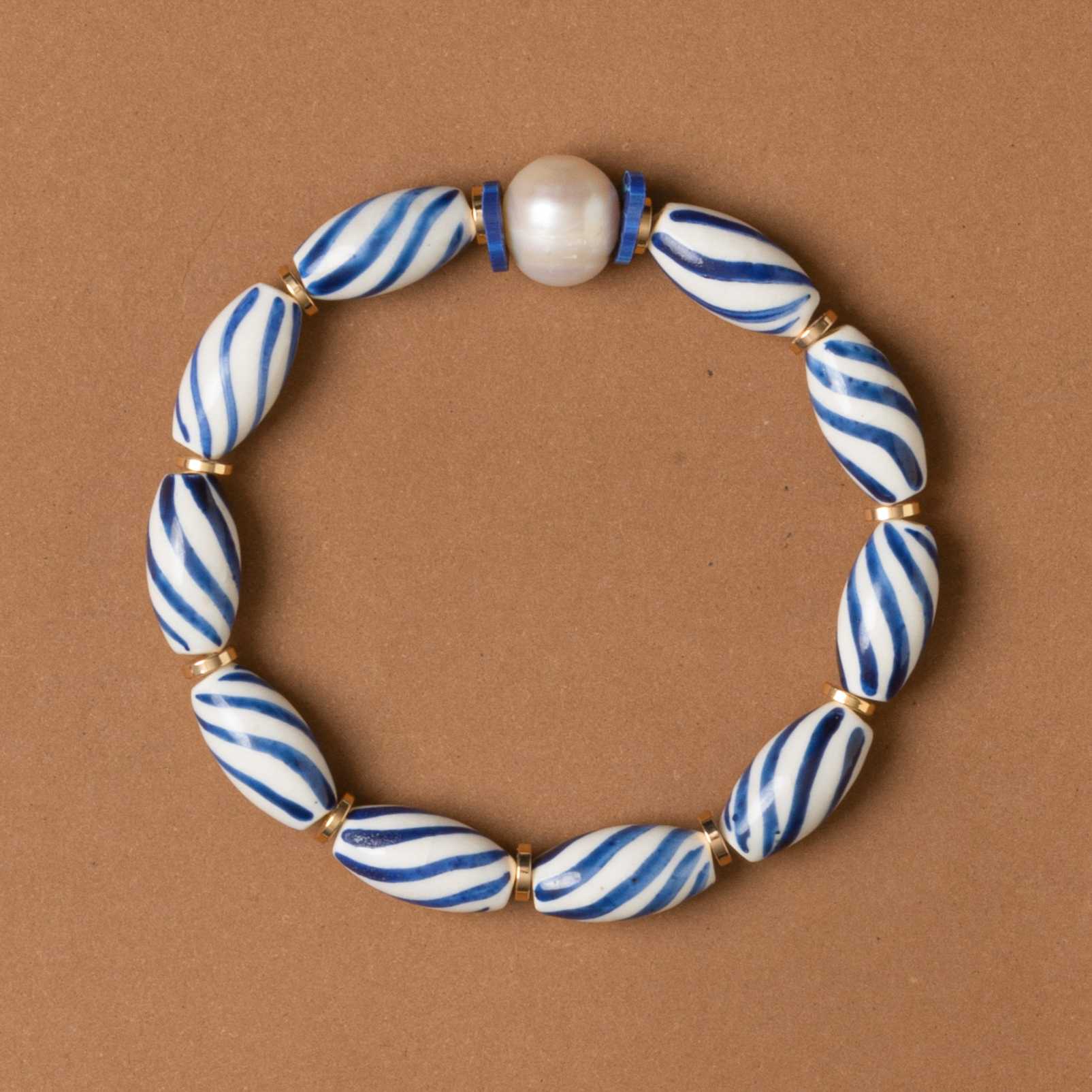 WHITE LAPIS SINGLE STRAND BEAD BRACELET