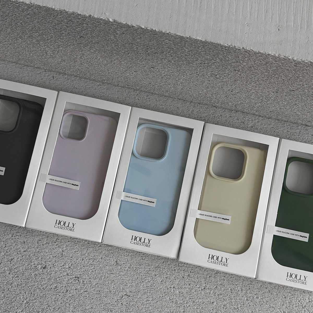 DEFECTED SALE | LIQUID SILICONE WITH MagSafe 🧭🧲 (SET02 : 12-16PM)