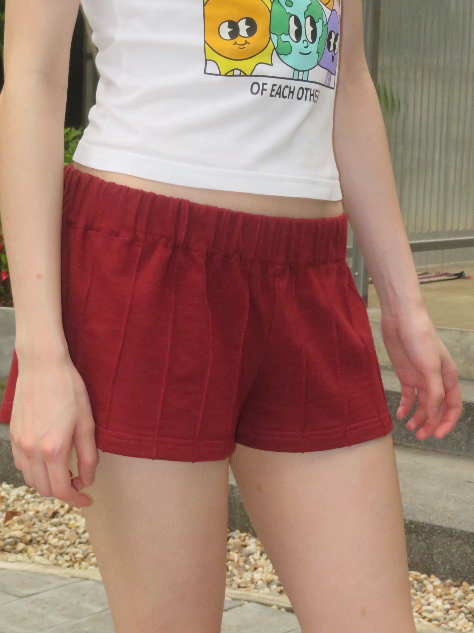 Mini shorts กางเกงยางยืดเอวต่ำ