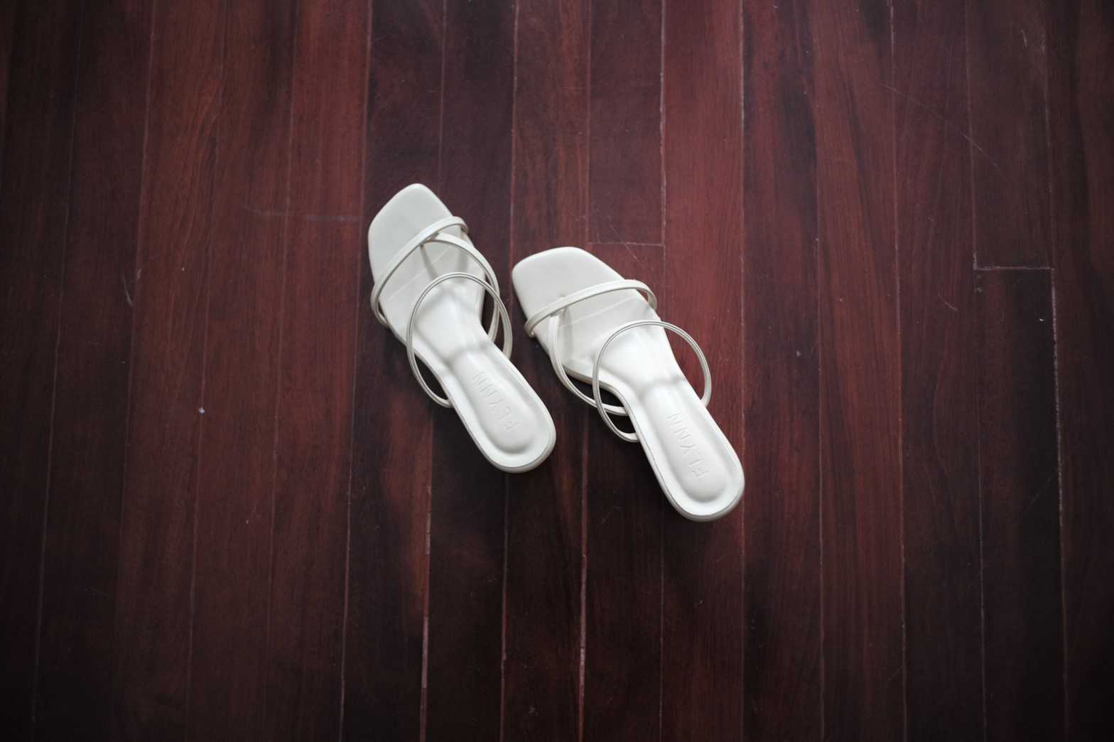 FLYNN Sydney in White แนะนำ +1 ไซส์จากปกตินะค้า👀❤️