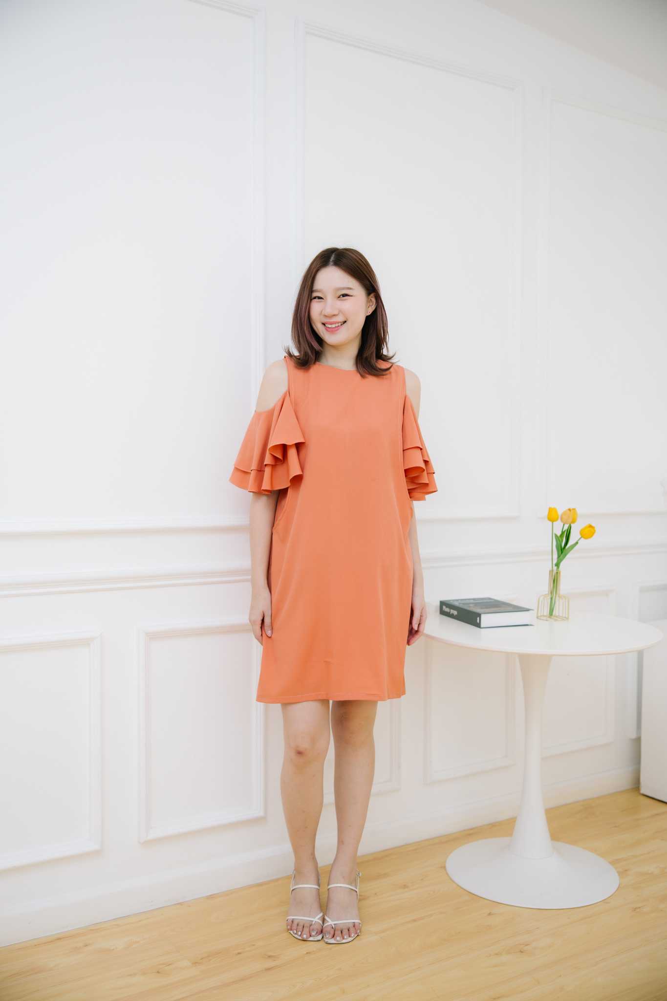 ชุดให้นม Brown shoulder dress