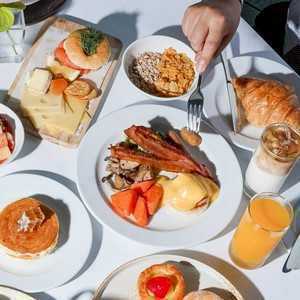 International breakfast buffet, Monday - Sunday in September at JW Café