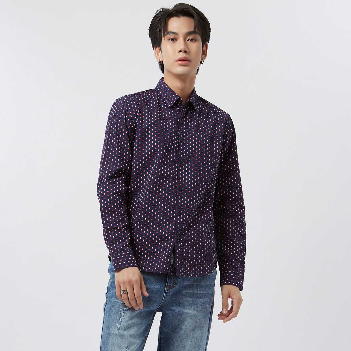 เสื้อเชิ้ตพิมพ์ลาย | Graphic Shirt | 03401