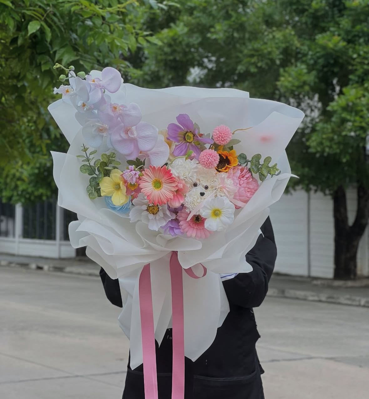 ช่อดอกไม้ประดิษฐ์น้องหมา