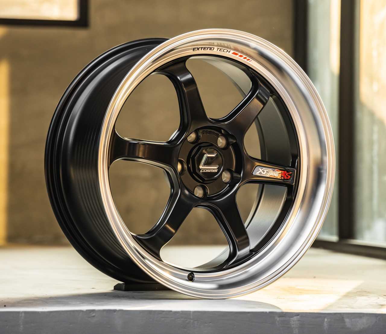 แม็กซ์ XT-006RS(YA059) 18X9.0 5X113 ET35 CB.73.1 B-LP/M5+PLATE  (สีดำด้าน+ขอบเงาด้าน+เพลท)